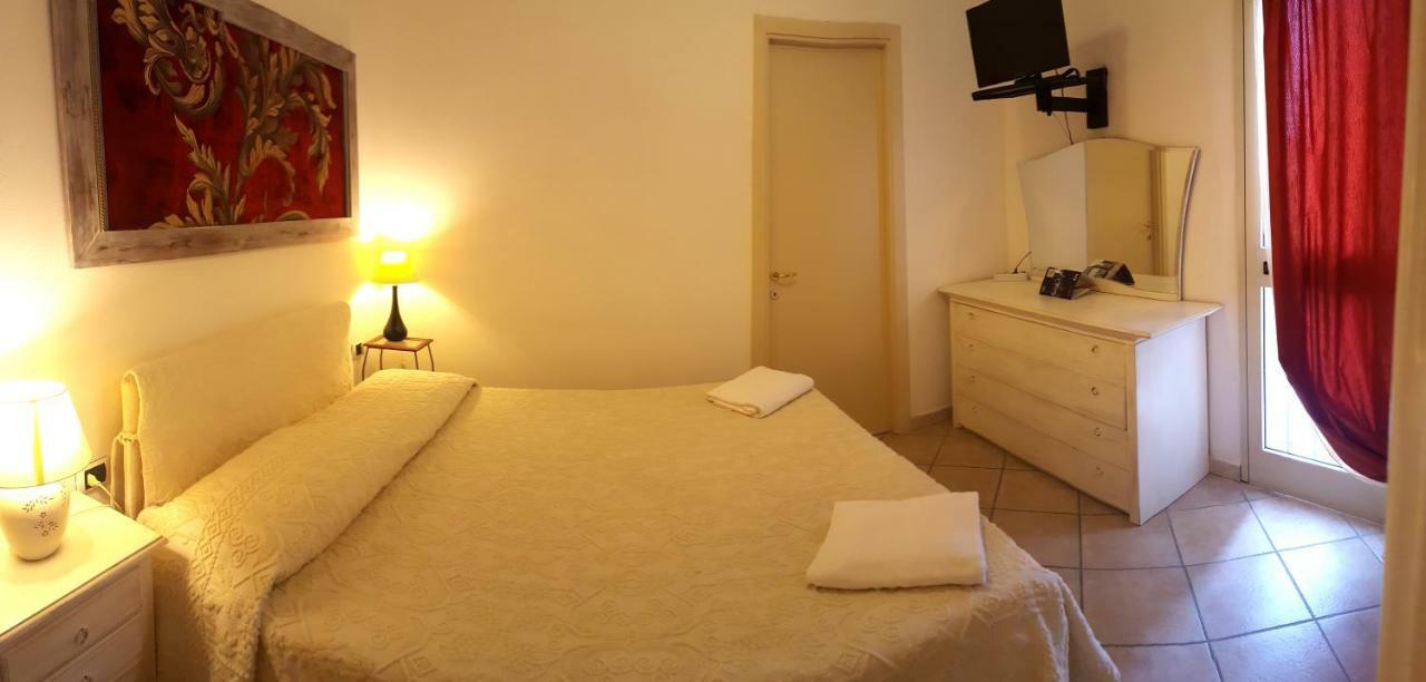 B&B Casa Derosas กอลโฟอารันชี ภายนอก รูปภาพ