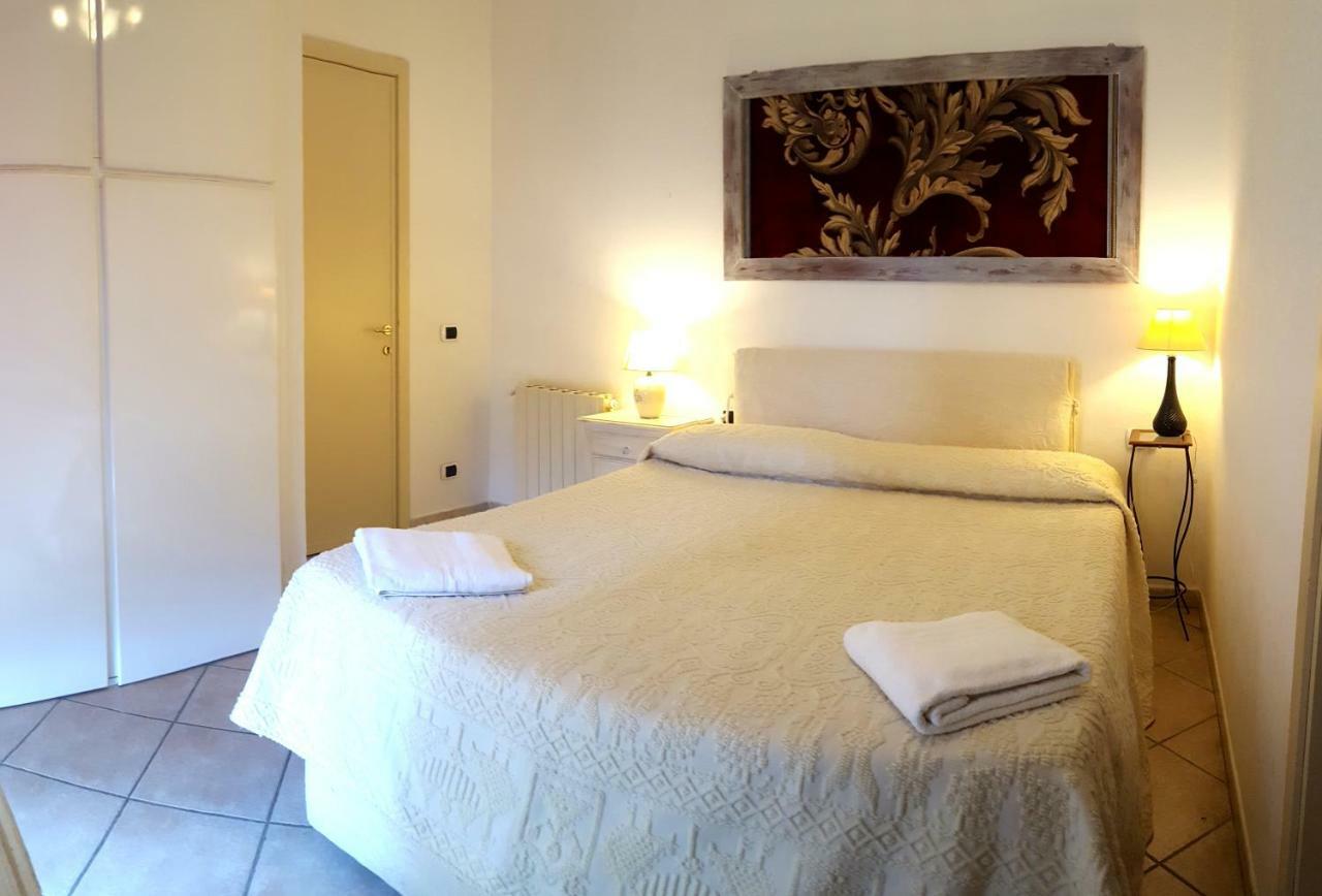 B&B Casa Derosas กอลโฟอารันชี ภายนอก รูปภาพ