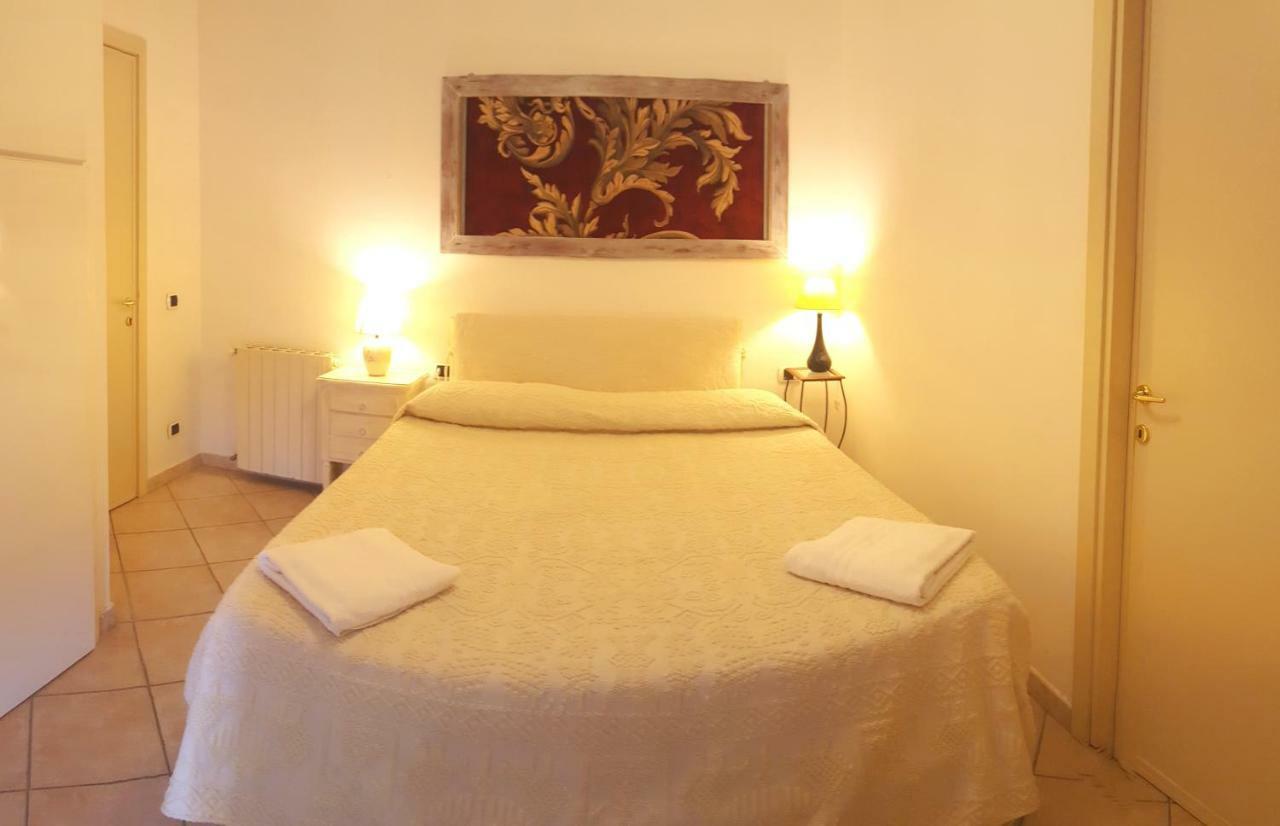 B&B Casa Derosas กอลโฟอารันชี ภายนอก รูปภาพ