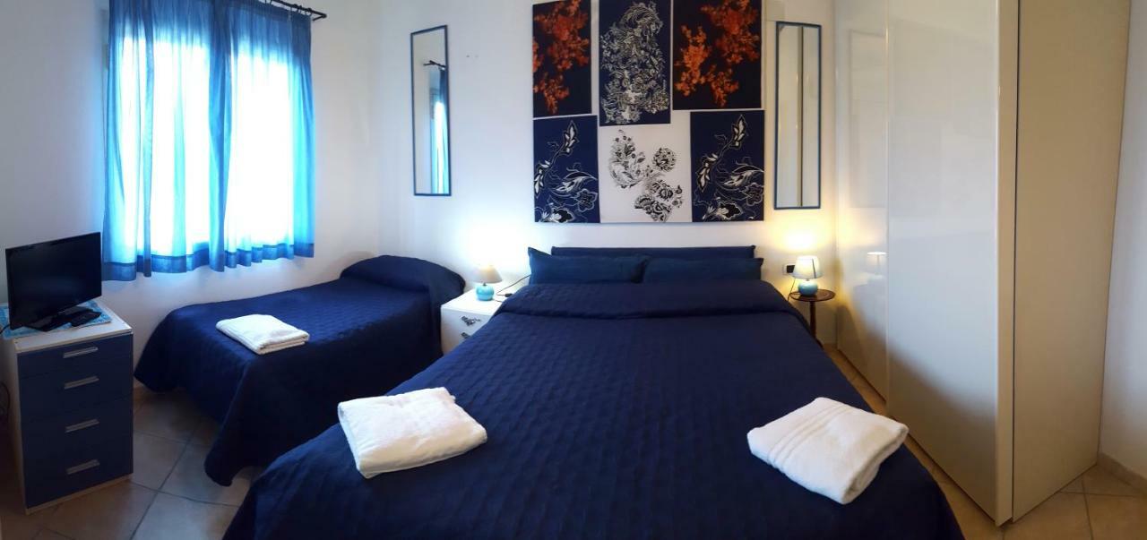 B&B Casa Derosas กอลโฟอารันชี ห้อง รูปภาพ